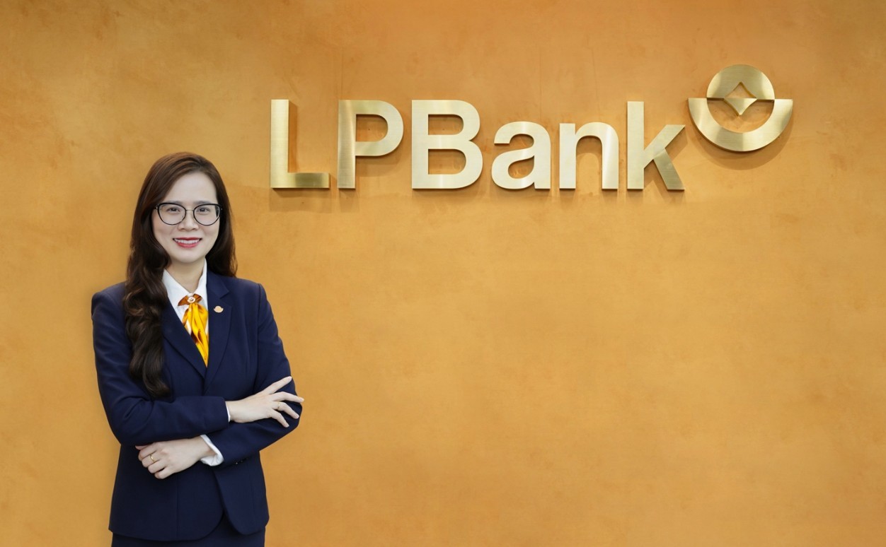 lpbank-bo-nhiem-ba-nguyen-thi-kieu-anh-lam-pho-tong-giam-doc-cung-co-bo-may-quan-tri-cho-giai-doan-but-pha-2-1765788287.jpg