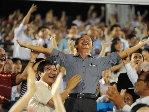 Bầu Đức “trút gánh” 1.500 tỷ tiền lãi: HAGL thoát áp lực trái phiếu phút chót