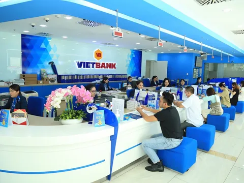 “Đại chiến” niêm yết:  5 ngân hàng chuẩn bị đổ bộ HoSE, cuộc đua nghìn tỷ tăng nhiệt
